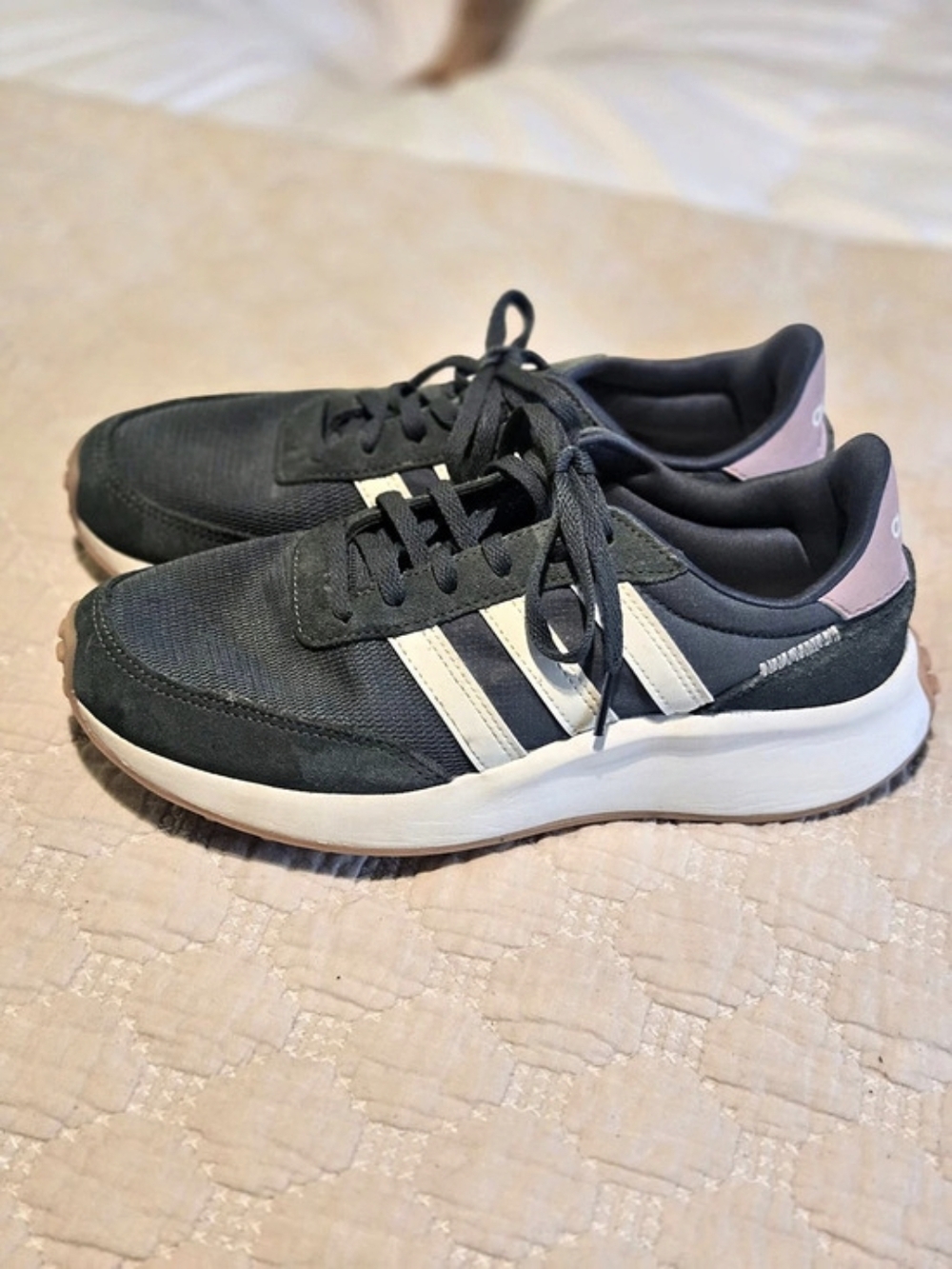 adidas FLIKK QW 006 Women's Black & Pink Sneakers US 6